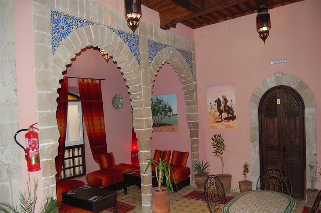 Riad Etoile D'As-Sawíra Exteriér fotografie