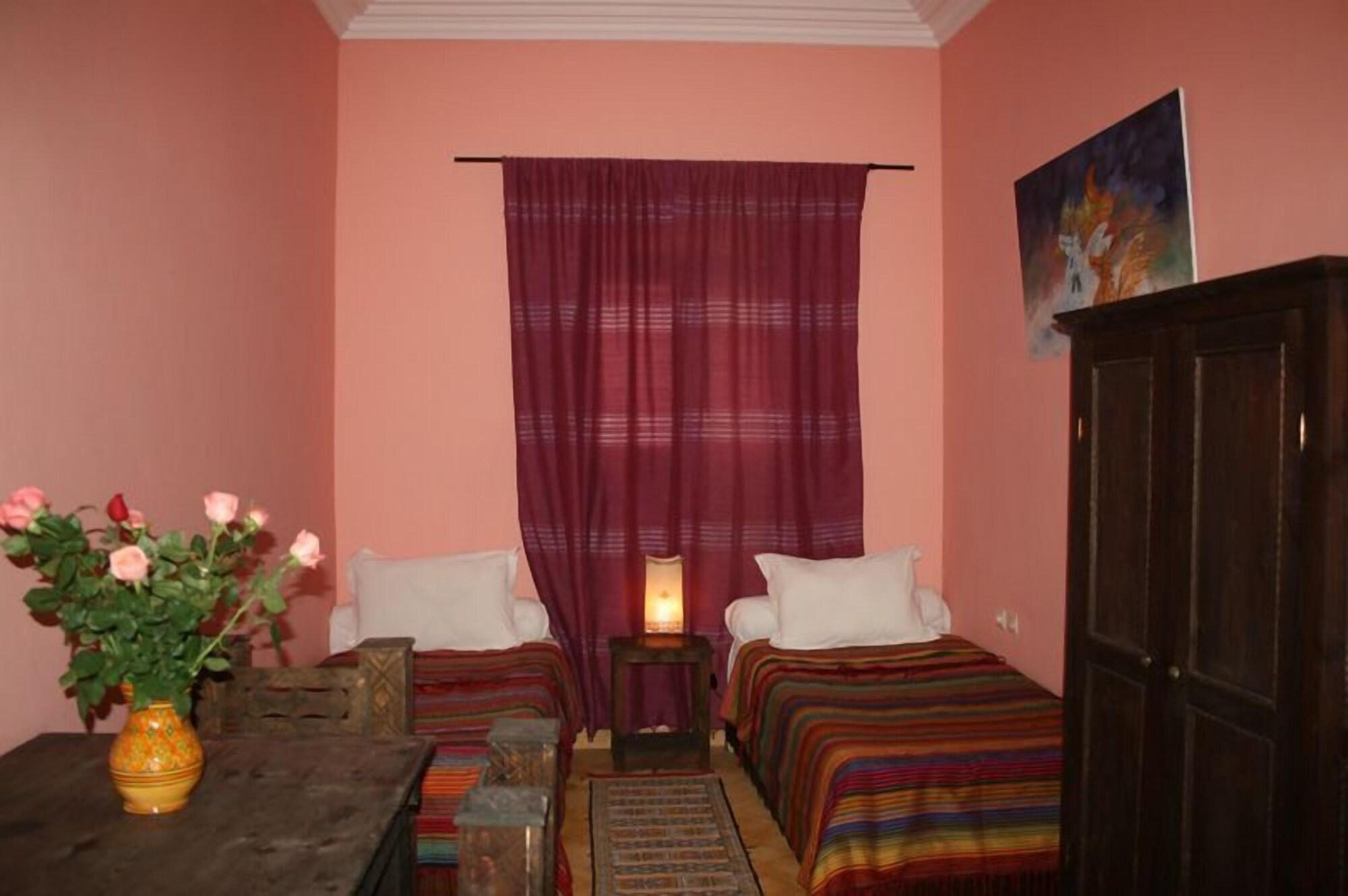 Riad Etoile D'As-Sawíra Exteriér fotografie