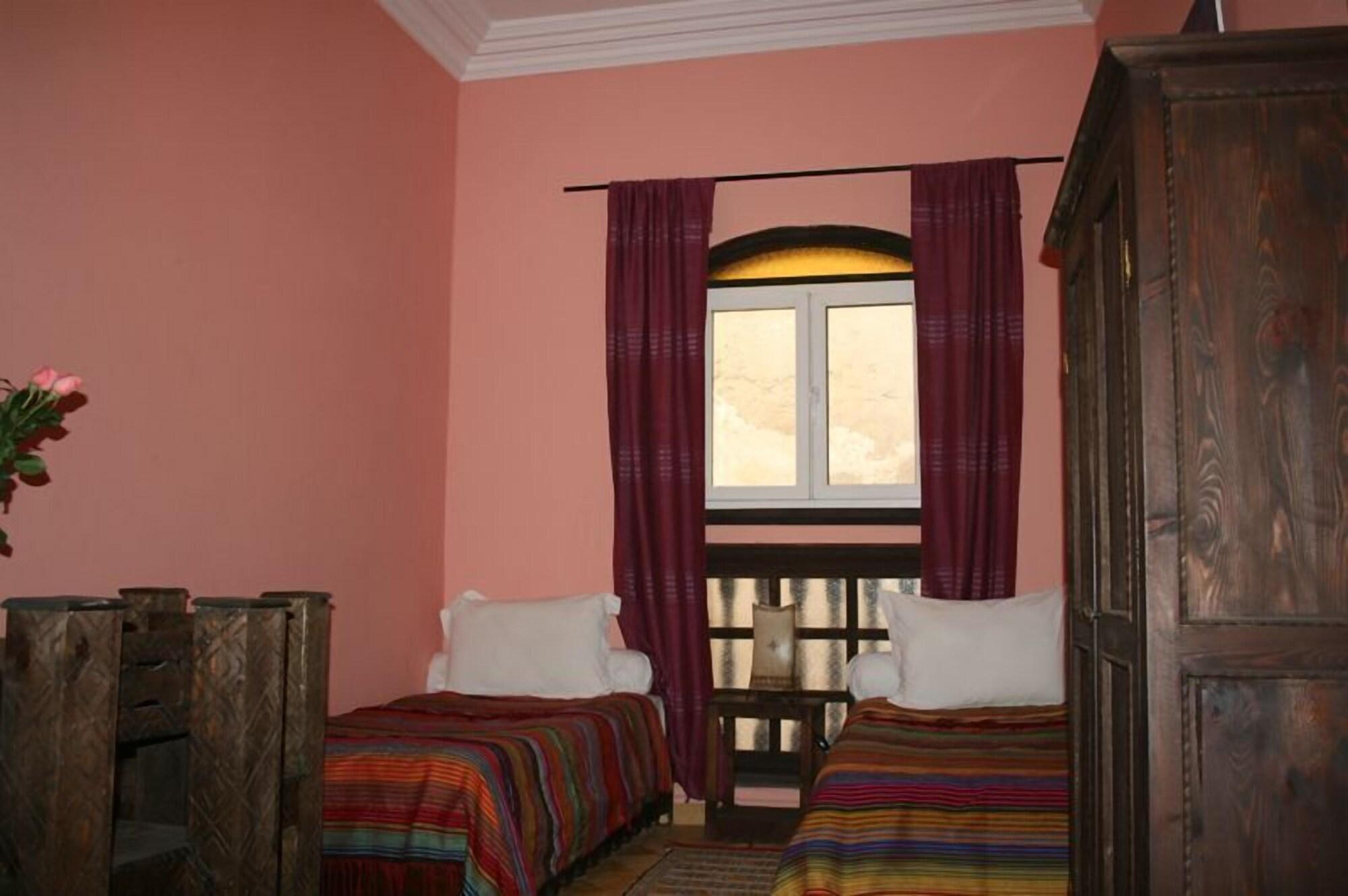 Riad Etoile D'As-Sawíra Exteriér fotografie