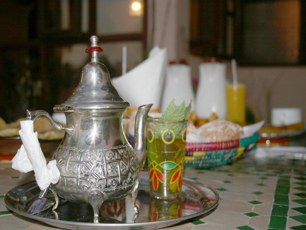 Riad Etoile D'As-Sawíra Exteriér fotografie