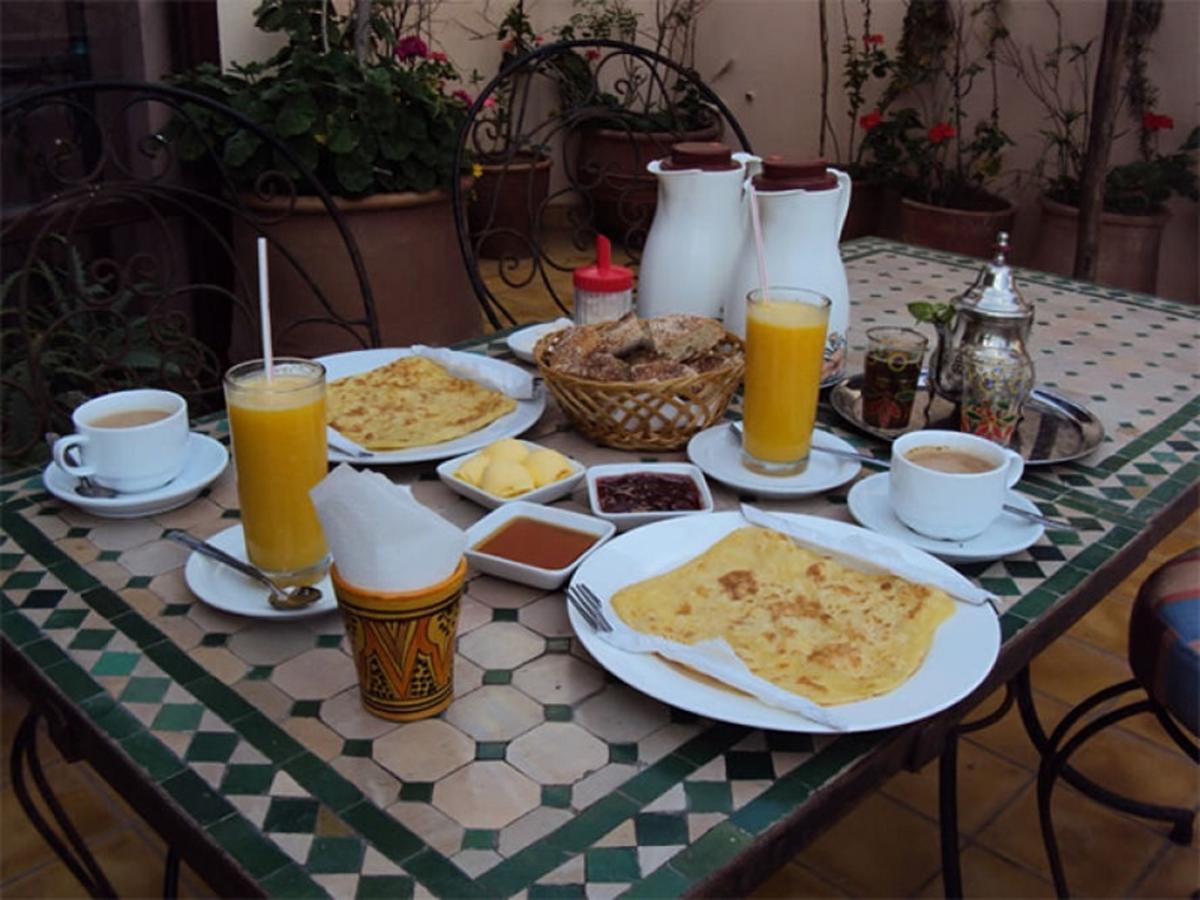 Riad Etoile D'As-Sawíra Exteriér fotografie